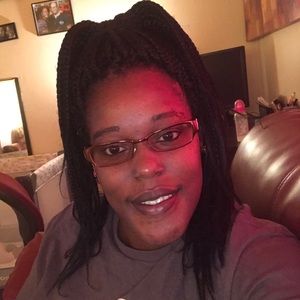 Meet your Posher, Katrina